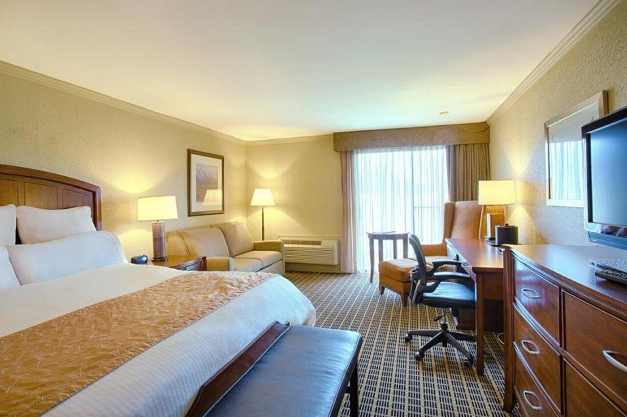 Resort & Conference Center At Hyannis
